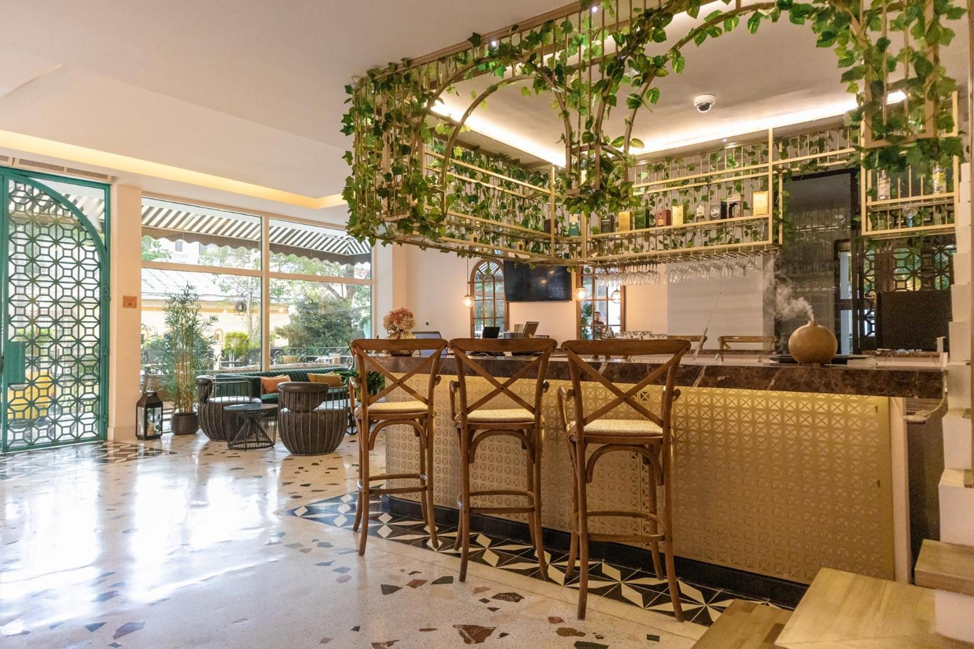 Hotel Faranda Collection Barranquilla, A Member Of Radisson Individuals Barranquilla  Esterno foto The bar at the hotel
